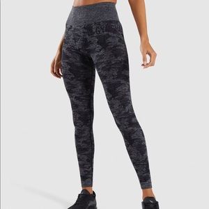 Gymshark Camo Seamless Legging (S)